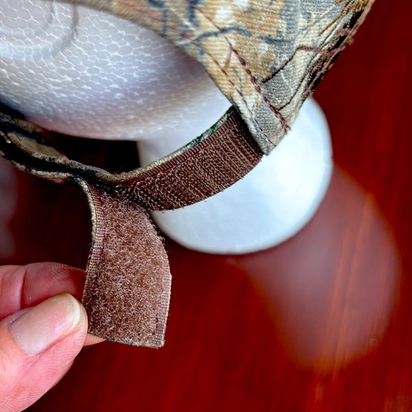 Realtree Dri-Duck Wildlife Series,Embroidered Running Buck,Camo,Canvas,Velcro - Picture 8 of 11